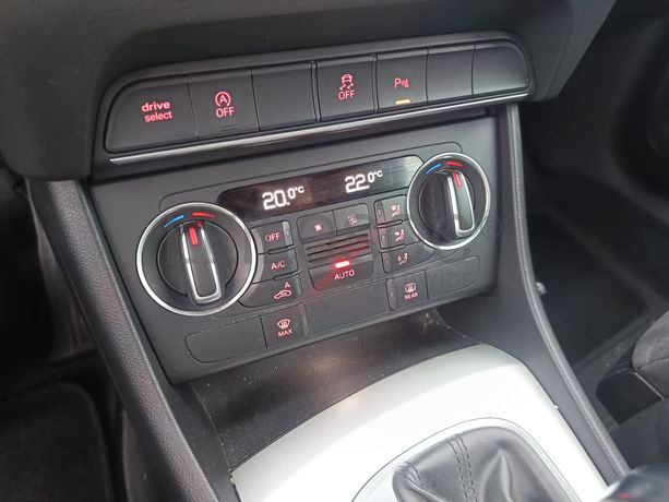 Audi Q3 2.0 TDI Sport · Ano 2017