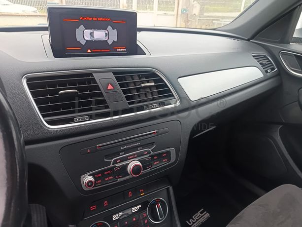 Audi Q3 2.0 TDI Sport · Ano 2017