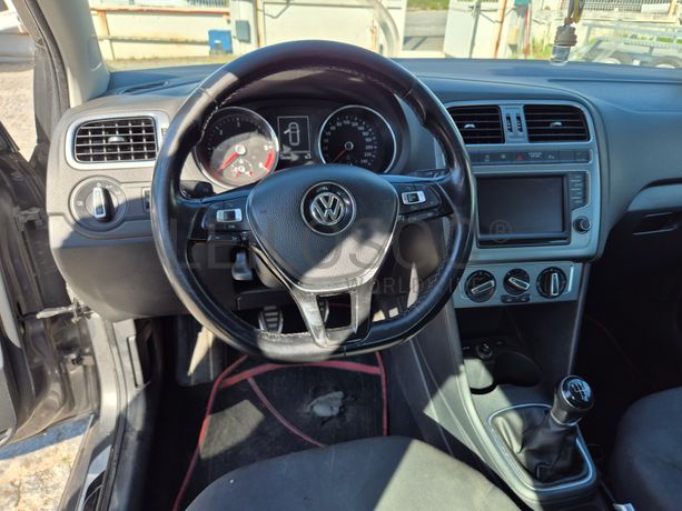 Volkswagen Polo · Ano 2017