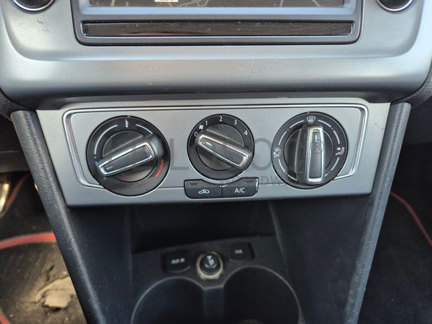 Volkswagen Polo · Ano 2017