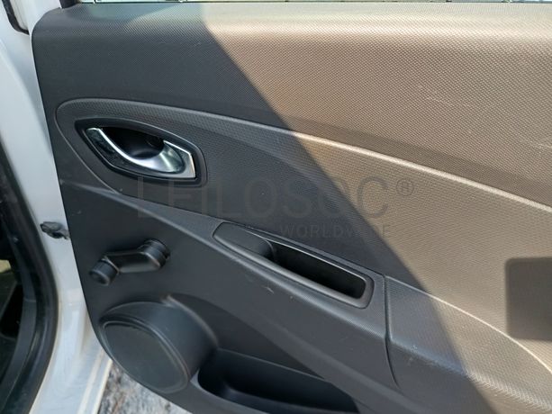 Renault Clio · Ano 2015