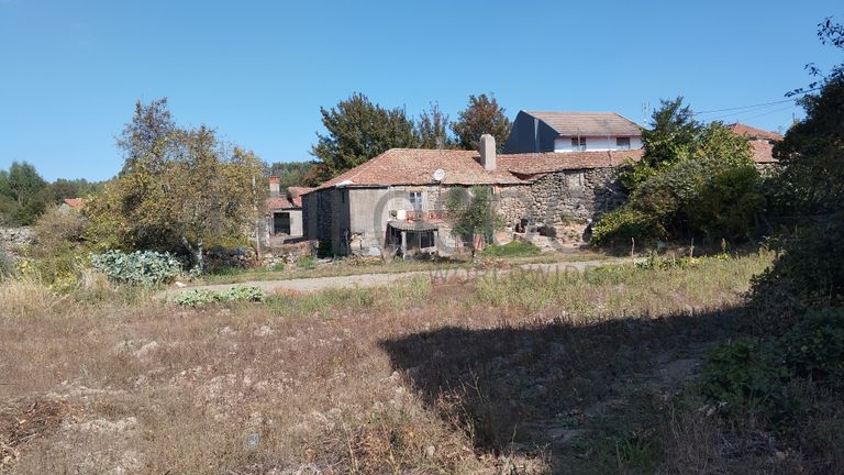 Proporção de 1/5 de Moradia + Terreno · Vila Nova de Paiva