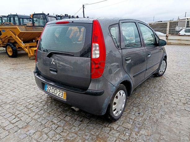 Mitsubishi Colt · Ano 2007