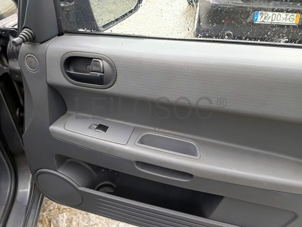 Mitsubishi Colt · Ano 2007