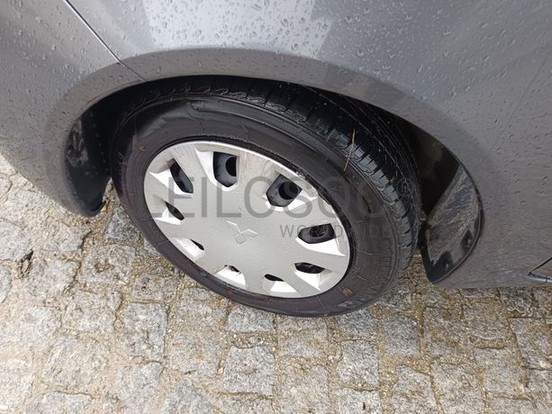 Mitsubishi Colt · Ano 2007