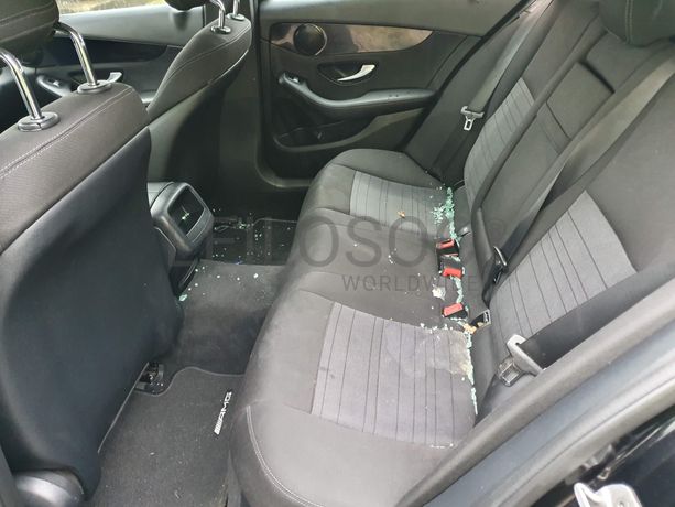 Mercedes-Benz C220 · Ano 2016