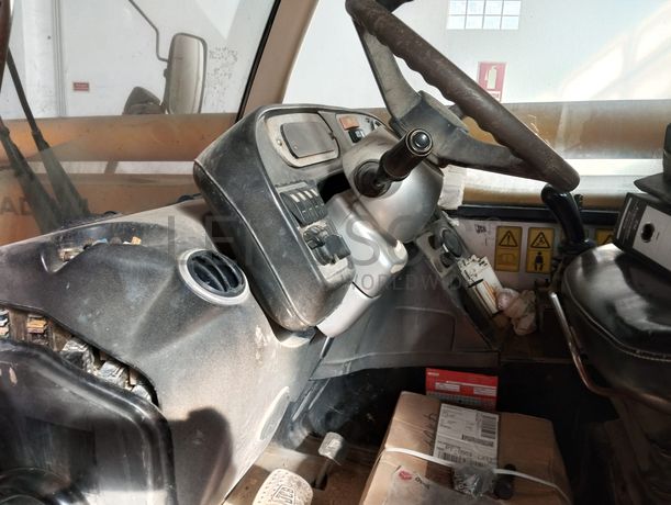 Multicarregadora Telescópica