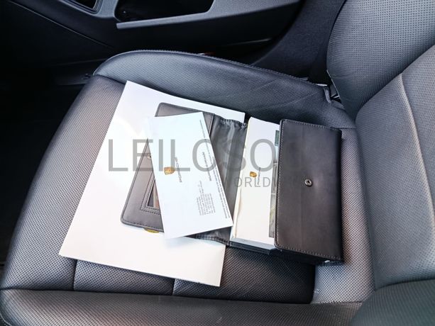 Porsche Panamera S HYBRID · Ano 2012