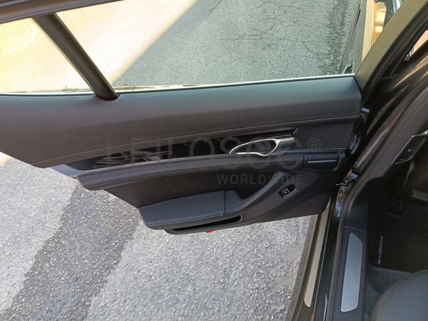 Porsche Panamera S HYBRID · Ano 2012