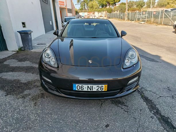 Porsche Panamera S HYBRID · Ano 2012