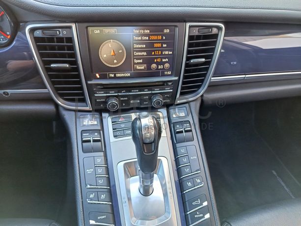 Porsche Panamera S HYBRID · Ano 2012