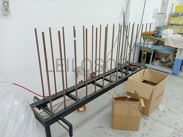 Equipamentos para a Indústria Têxtil · Escritório