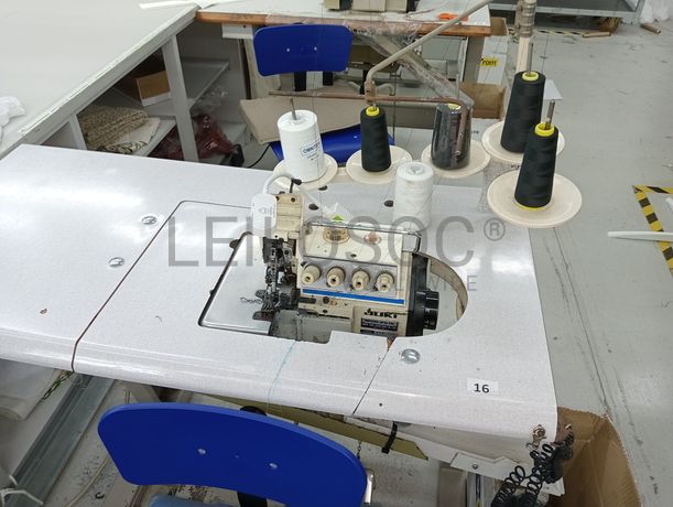 Equipamentos para a Indústria Têxtil · Escritório