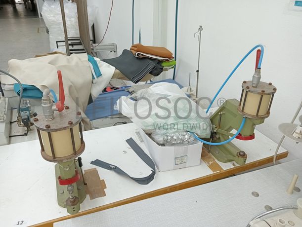 Equipamentos para a Indústria Têxtil · Escritório