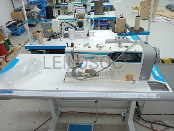 Equipamentos para a Indústria Têxtil · Escritório