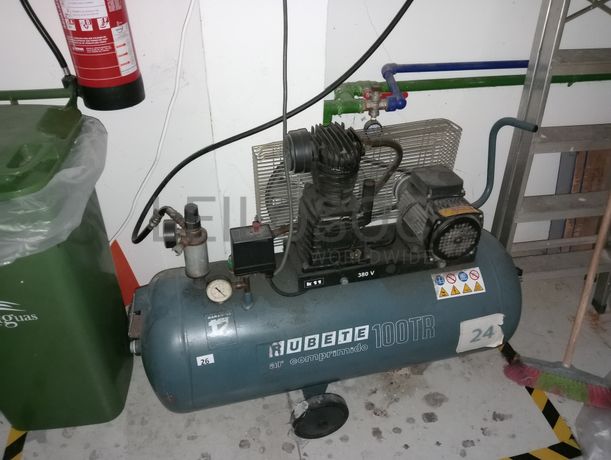 Equipamentos para a Indústria Têxtil · Escritório