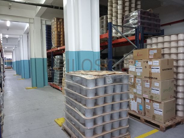 Estantes Industriais · Stock