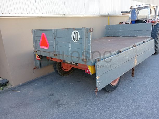 Trator Agrícola · Reboque Agrícola