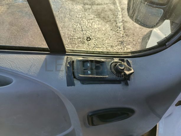 Renault Trafic · Ano 2006