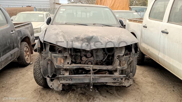 2 TOYOTA HILUX 4*4 CD 5L