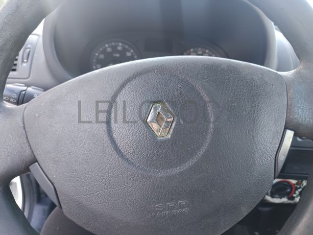 Renault Clio · Ano 2005