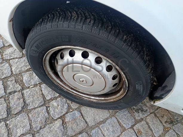 Renault Clio · Ano 2005