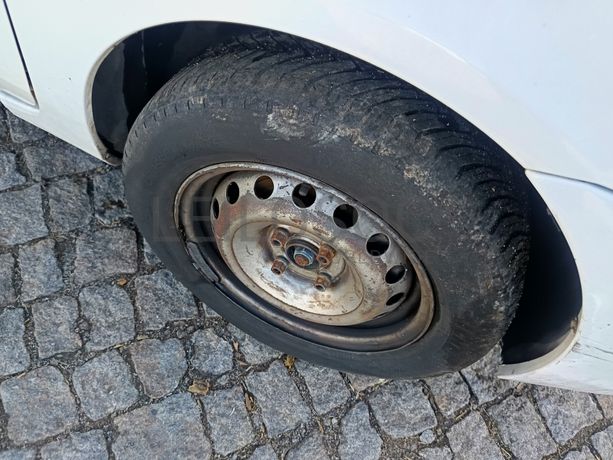 Renault Clio · Ano 2005