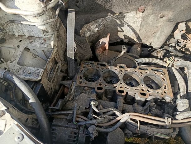 Renault Clio · Ano 2005