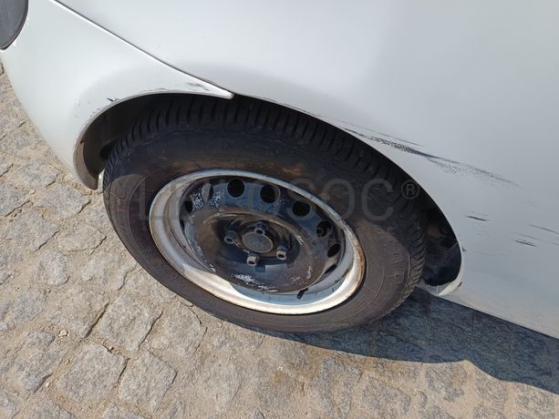 Renault Clio · Ano 2005