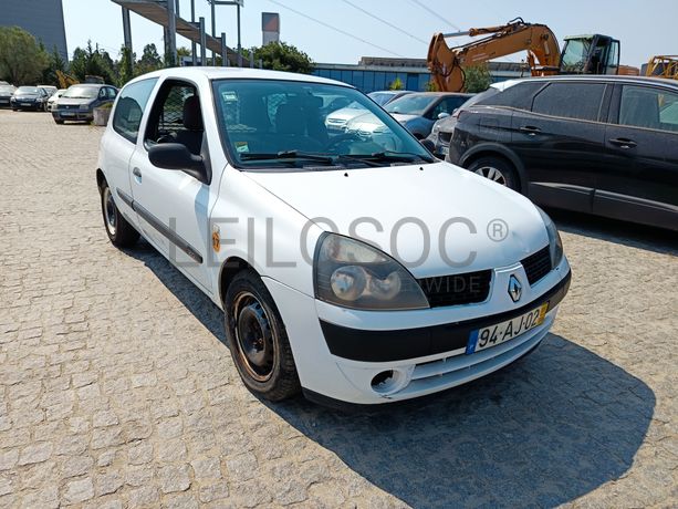 Renault Clio · Ano 2005