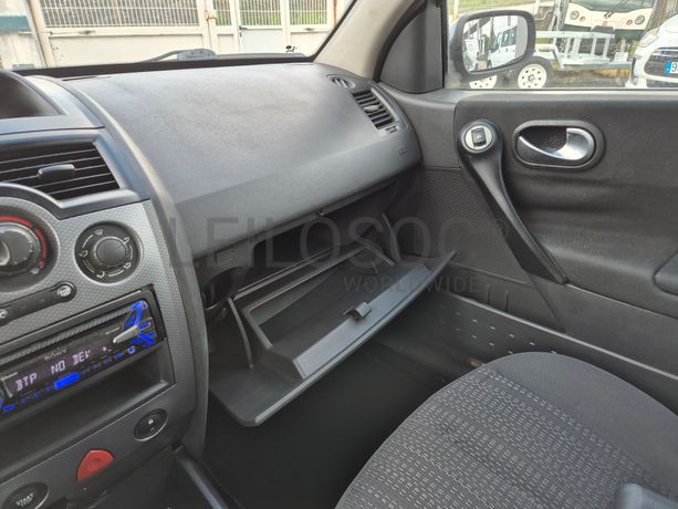 Renault Mégane · Ano 2003