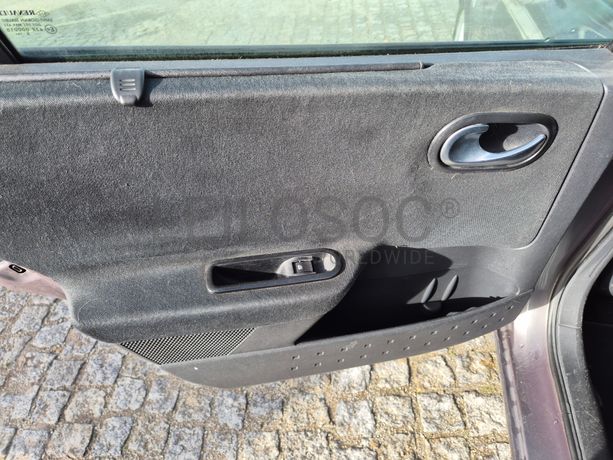 Renault Mégane · Ano 2003