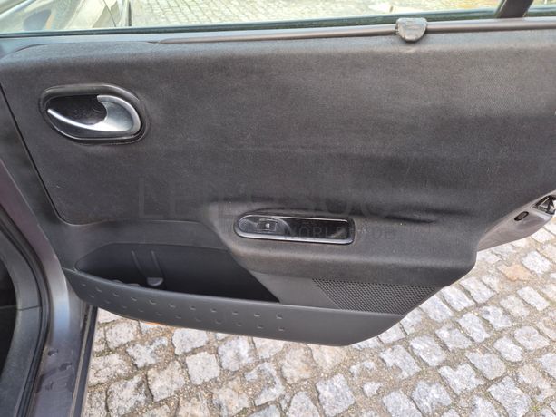 Renault Mégane · Ano 2003