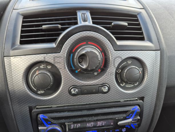 Renault Mégane · Ano 2003