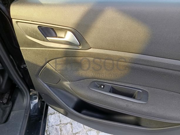 Peugeot 308 1.6 BlueHDi · Ano 2016