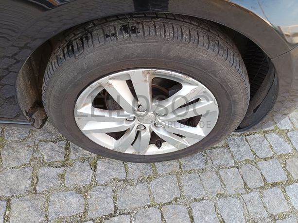 Peugeot 308 1.6 BlueHDi · Ano 2016