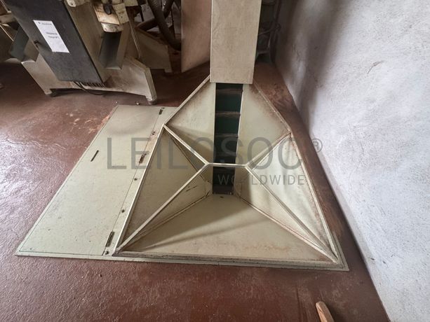 Alimentador e Transportador de Rolhas