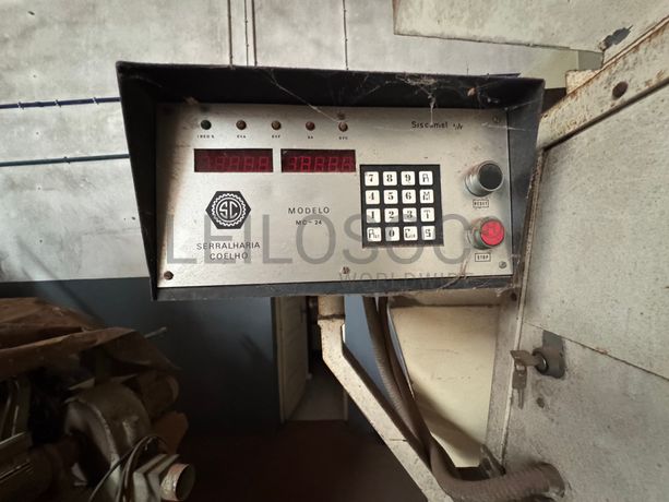 Máquina de contar rolhas