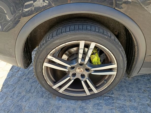 Porsche Cayenne S · Ano 2013