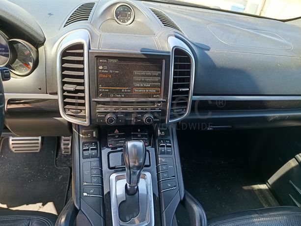 Porsche Cayenne S · Ano 2013