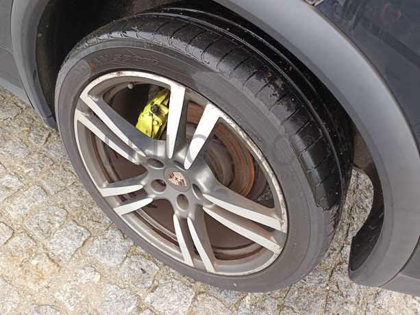 Porsche Cayenne S · Ano 2013