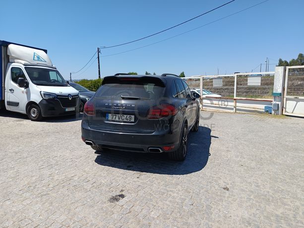 Porsche Cayenne S · Ano 2013