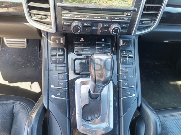 Porsche Cayenne S · Ano 2013