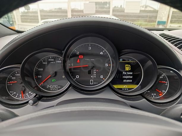 Porsche Cayenne S · Ano 2013