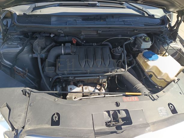 Mercedes-Benz B 180 CDI · Ano 2009