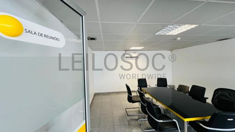 Centro de Empresa – Estrada do Golfe