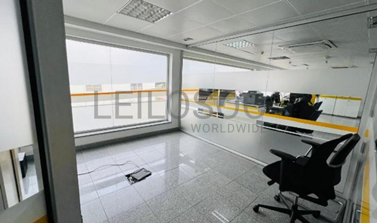 Centro de Empresa – Estrada do Golfe