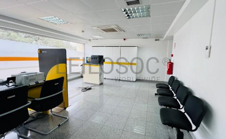 Centro de Empresa – Estrada do Golfe