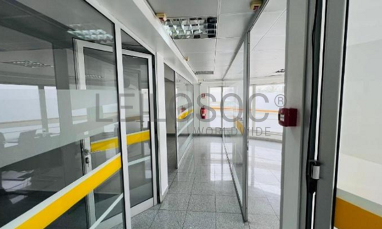 Centro de Empresa – Estrada do Golfe