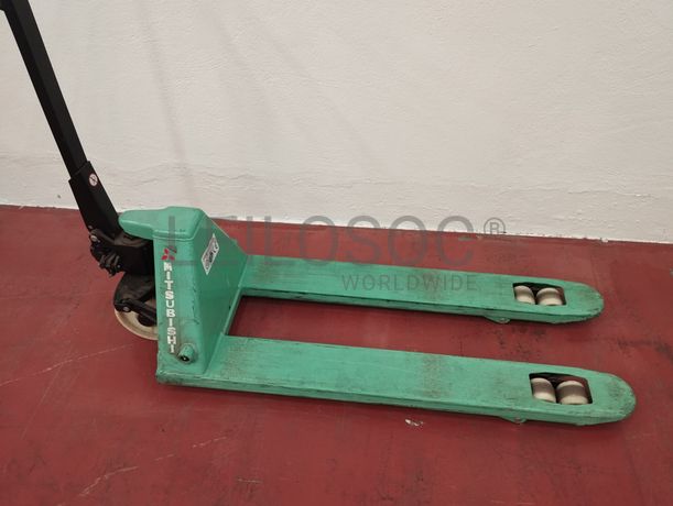 Porta paletes e Carrinhos de mercadorias